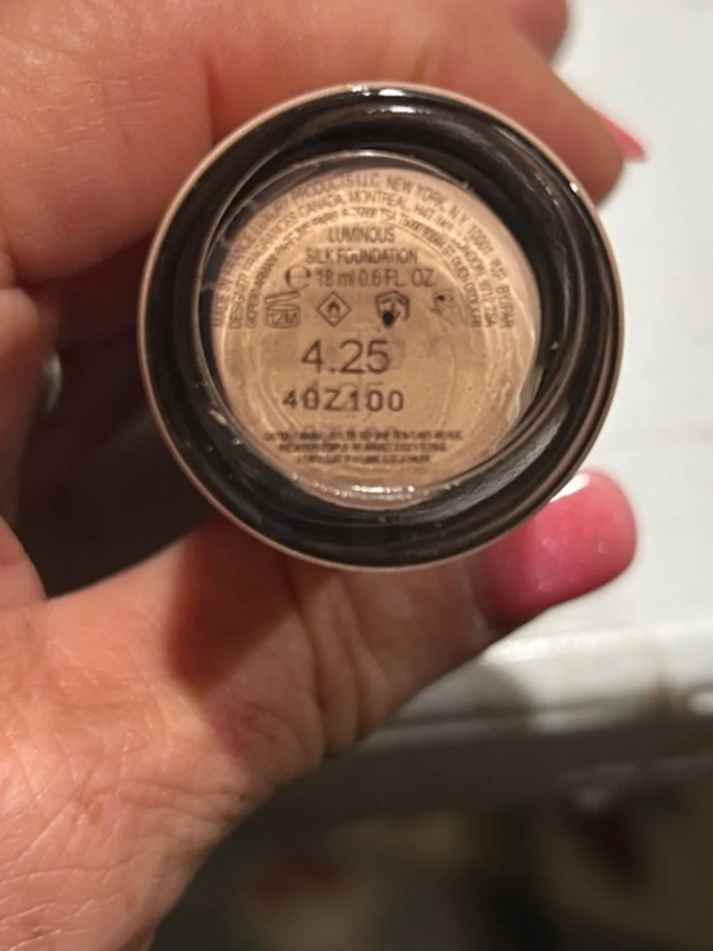 Giorgio Armani Luminous Silk Foundation - 4.25